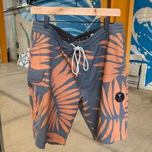 VISSLA Men’s Board shorts